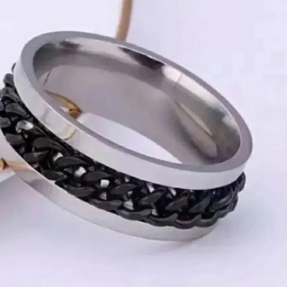 NEW Black and Silver Men's Stainless Steel Spinning Chain Link Ring